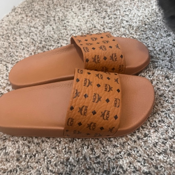 MCM Monogram Logo Slides (Cognac  / Classic, Size 40) - Picture 2 of 7
